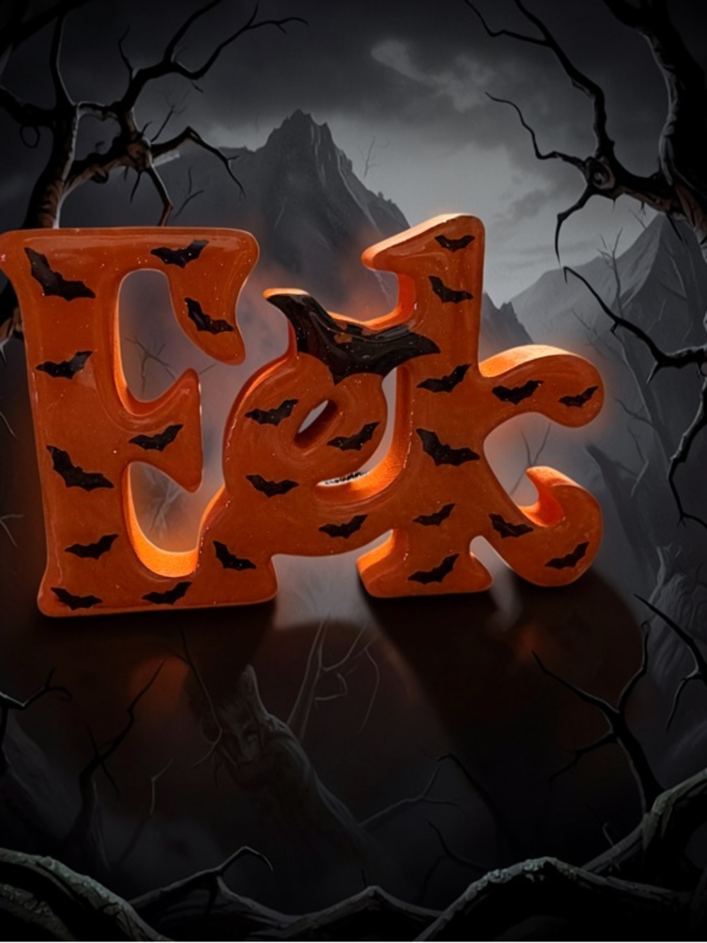 NWT 🦇🖤🎃Orange Halloween 'Eek' Wooden Decor with Black Bat Accents Sign 🦇🖤🎃